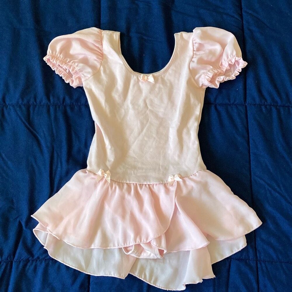Danznmotion Girls Pink Leotard, size 4-6